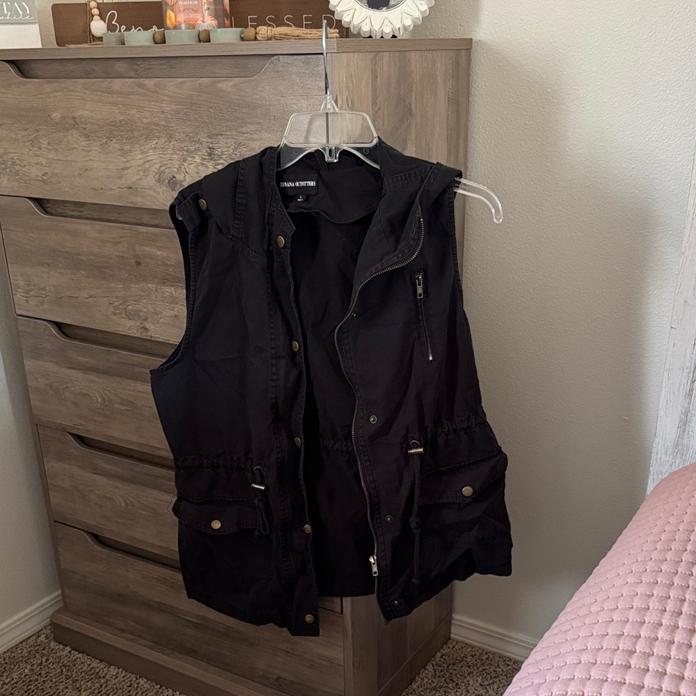 Black Utility Vest